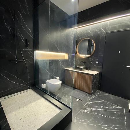 Athens Center Boutique Suites ภายนอก รูปภาพ